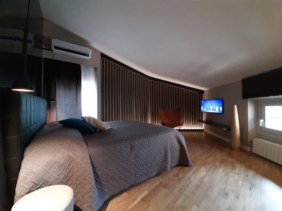 Moaa - Modern Art Apartment Desenzano del Garda Exterior foto