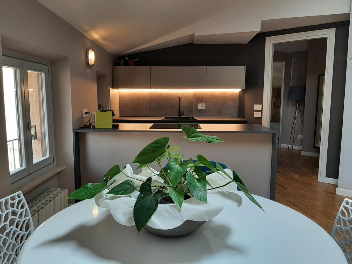Moaa - Modern Art Apartment Desenzano del Garda Exterior foto
